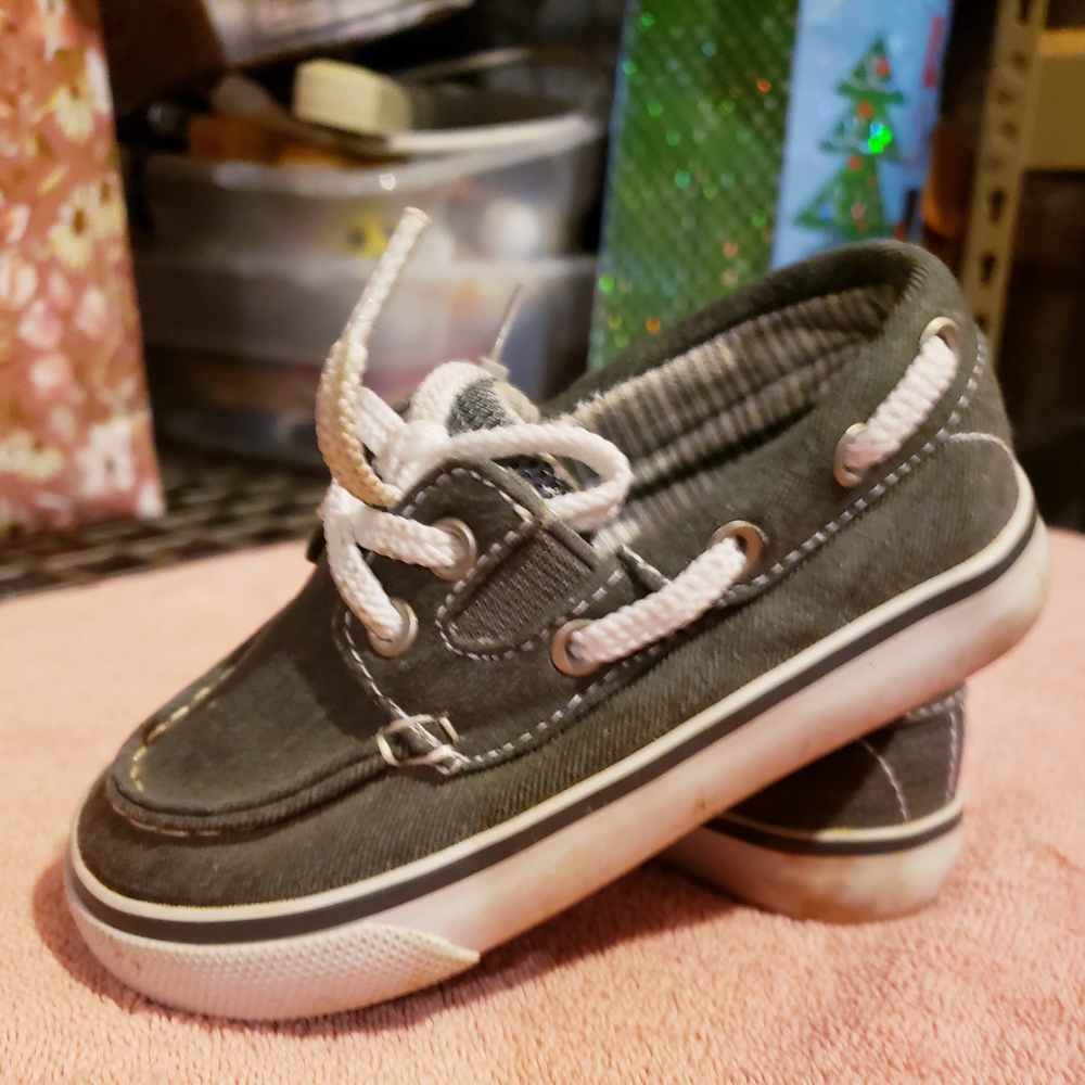 Kids Gray Boat Shoes